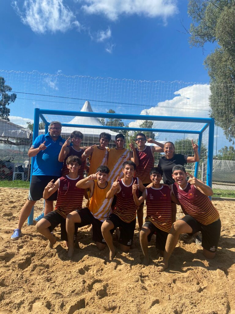 Los chicos de Alianza , destacados en el beach handball nacional