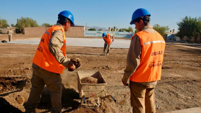 En Chimbas apuesta a la práctica deportiva, construirán tres playones en barrios históricos